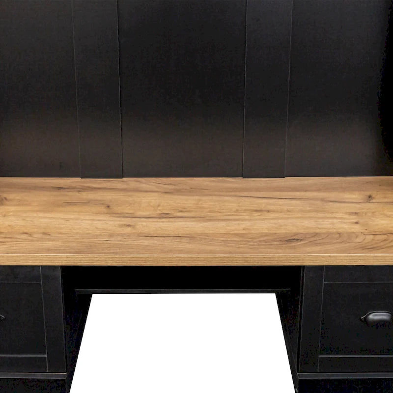 Meuble d'entrée de style ferme avec banc aspect grain de bois, patères et placards bas